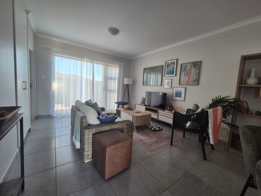 To Let 3 Bedroom Property for Rent in Stellendale Western Cape